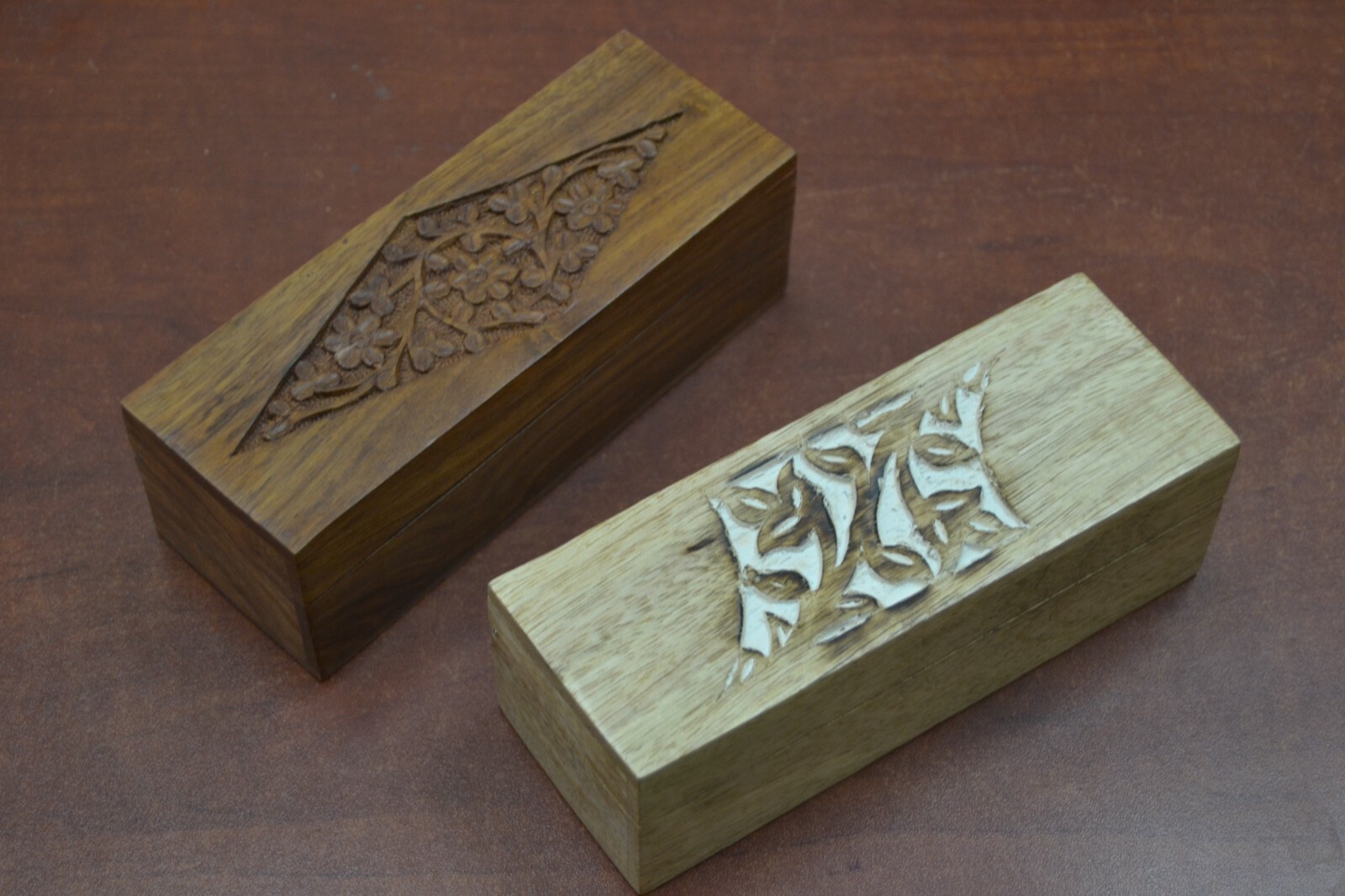 2 PCS SET HANDMADE CARVED STORAGE KEEPSAKE WOOD BOXES #F-294