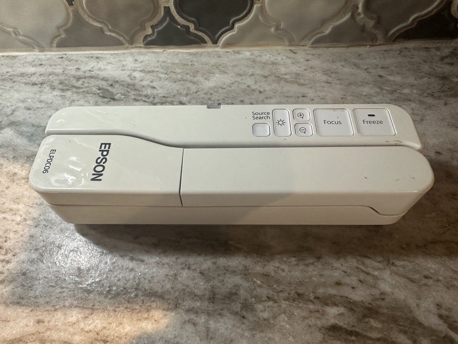 Epson ELPDC06 4x Digital Zoom Portable Compact Document Camera w/USB Cable