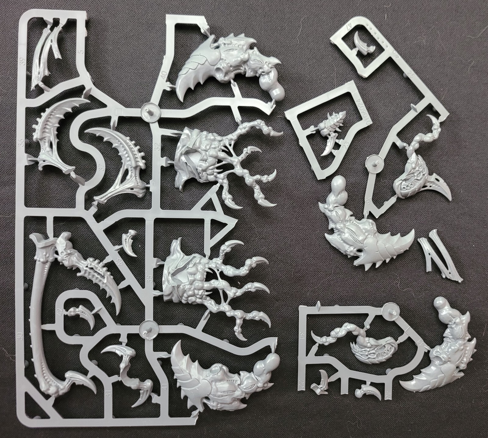 Haruspex bits ONLY, NO Exocrine Warhammer 40K Tyranids Tyranid