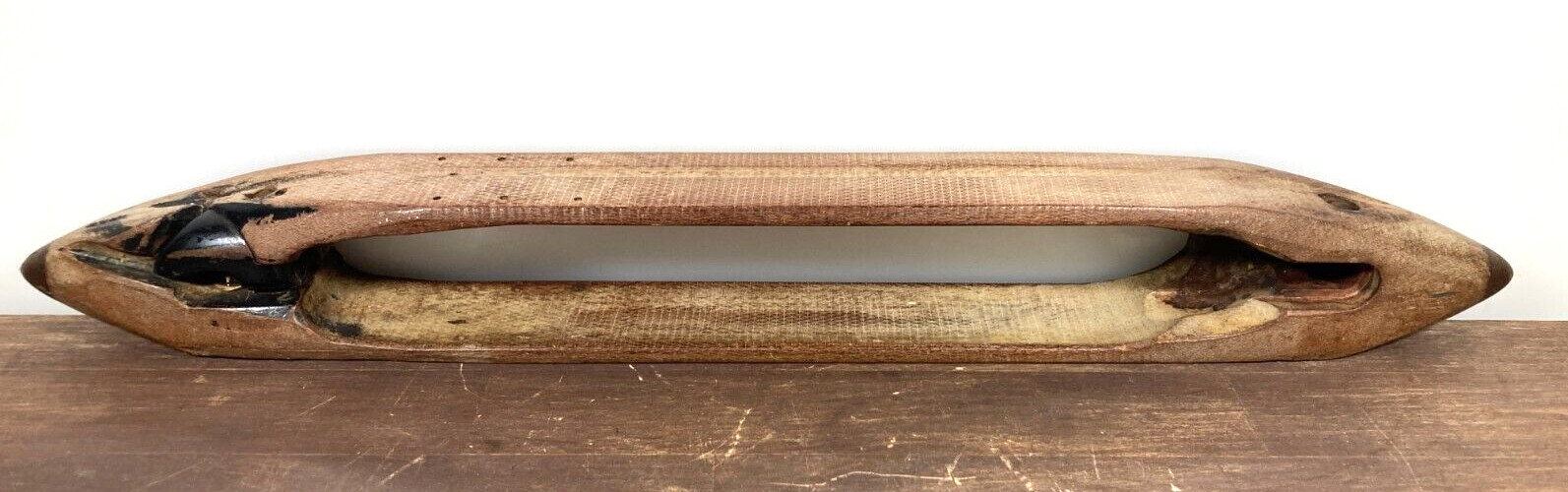 Vintage Wood Weaving Shuttle Boat Loom 19" Metal Tips Wooden Weaving 36162