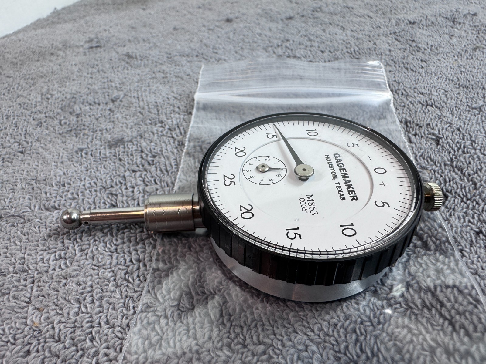 Used - Gagemaker M863 Dial Indicator .0005" Resolution