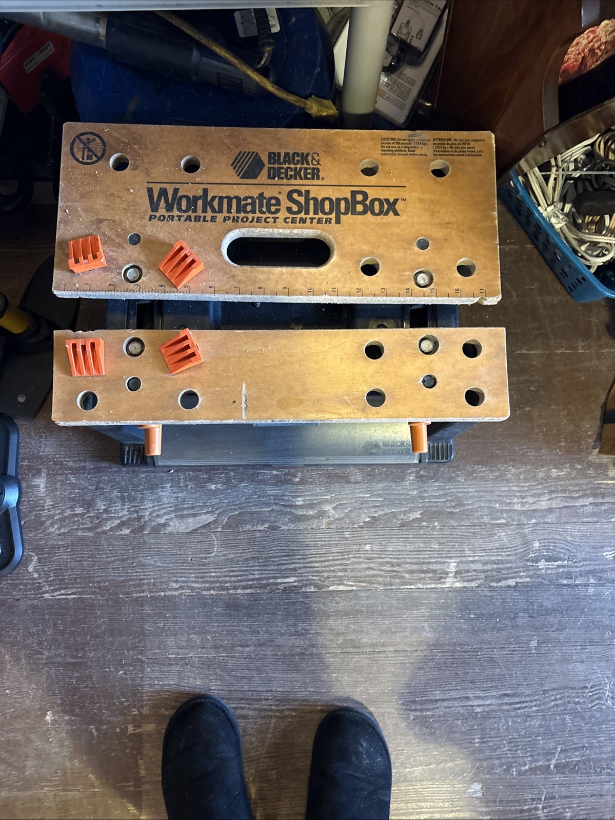 Black & Decker Workmate Shop Box Portable Project Center with Tray & 4 Grip Pegs