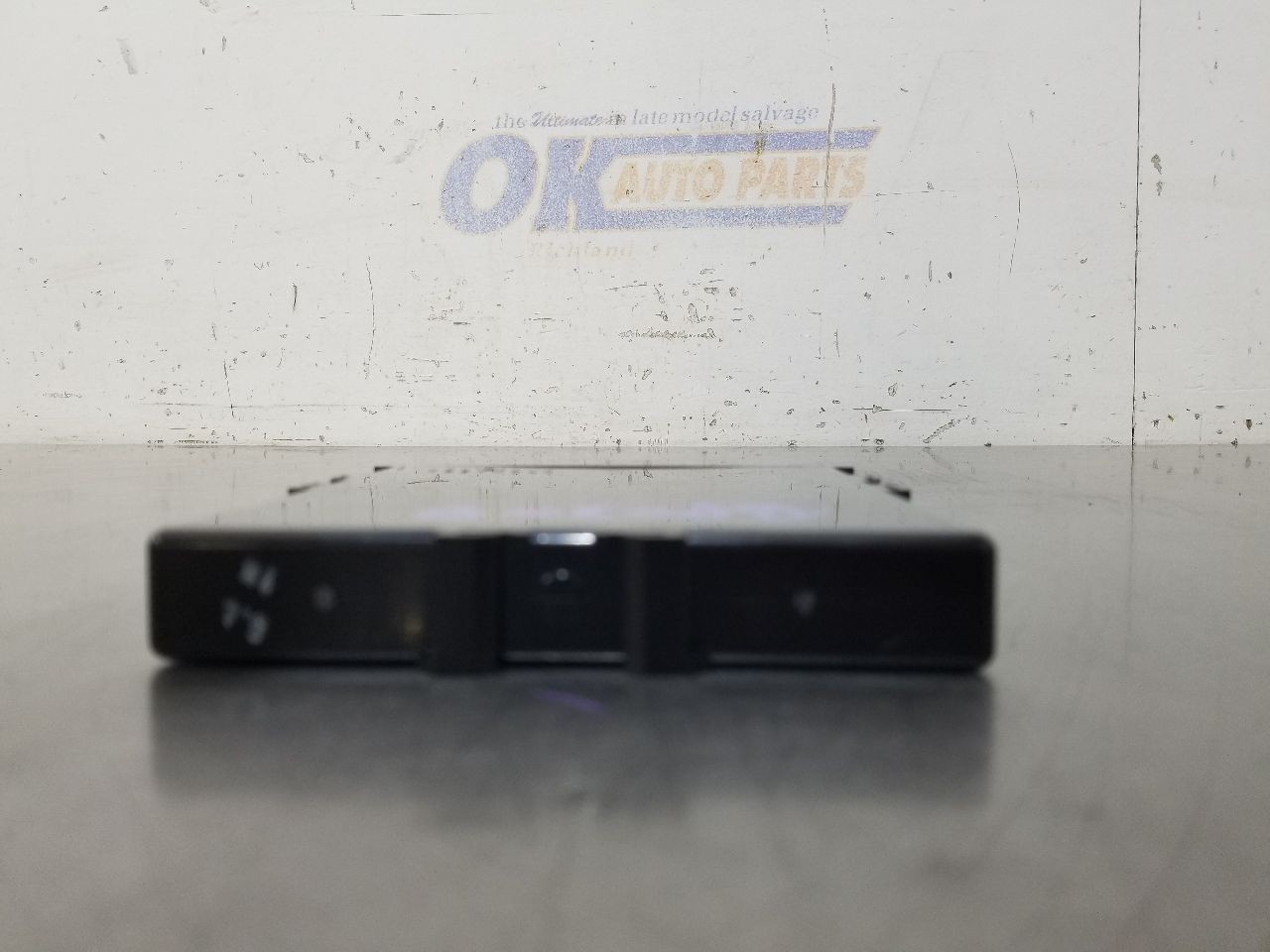 21 2021TOYOTA CAMRY XSE THEFT-LOCKING KEYLESS IGNITION CONTROL MODULE 8999006390