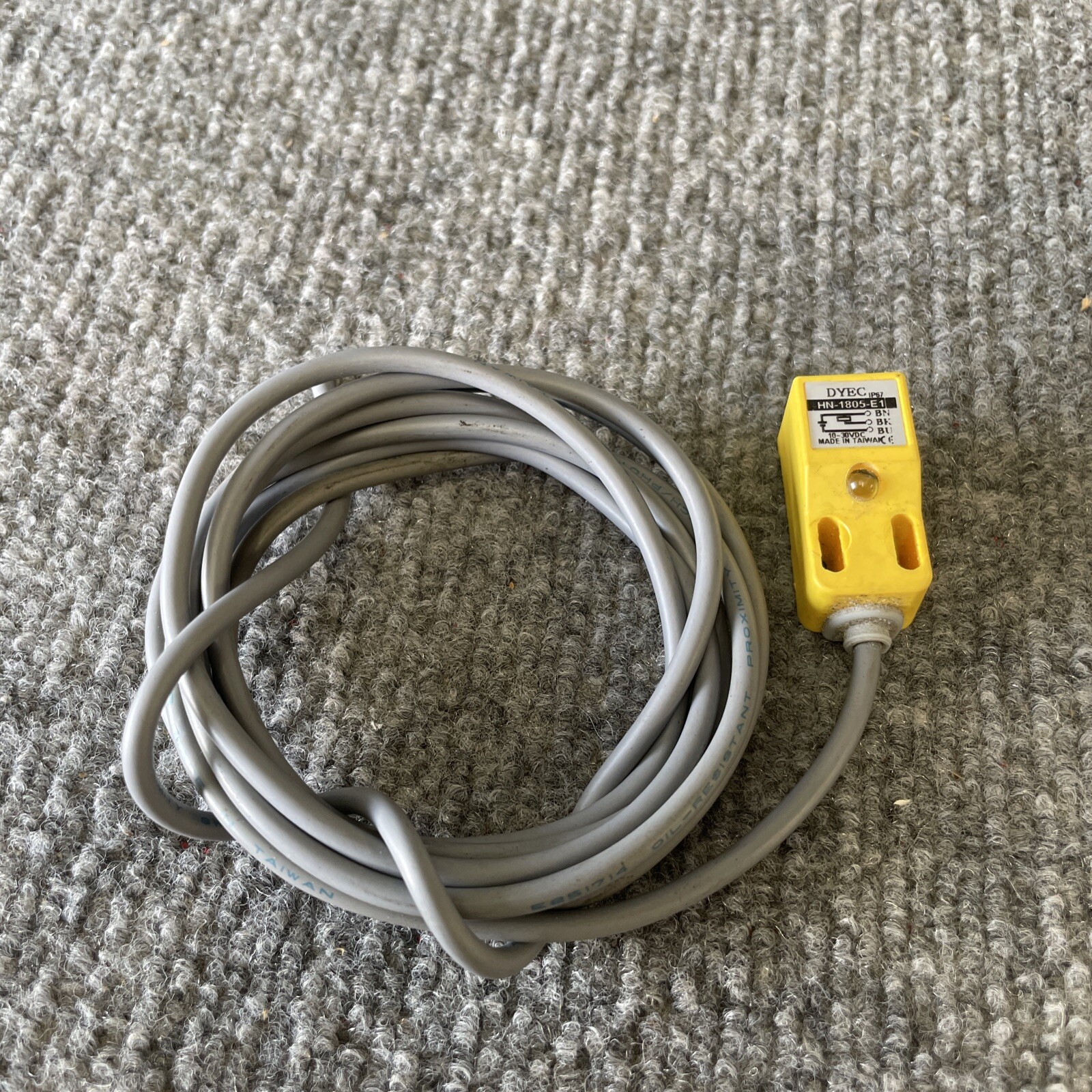 Dyec HN-1805-E1 General Proximity Switch Used