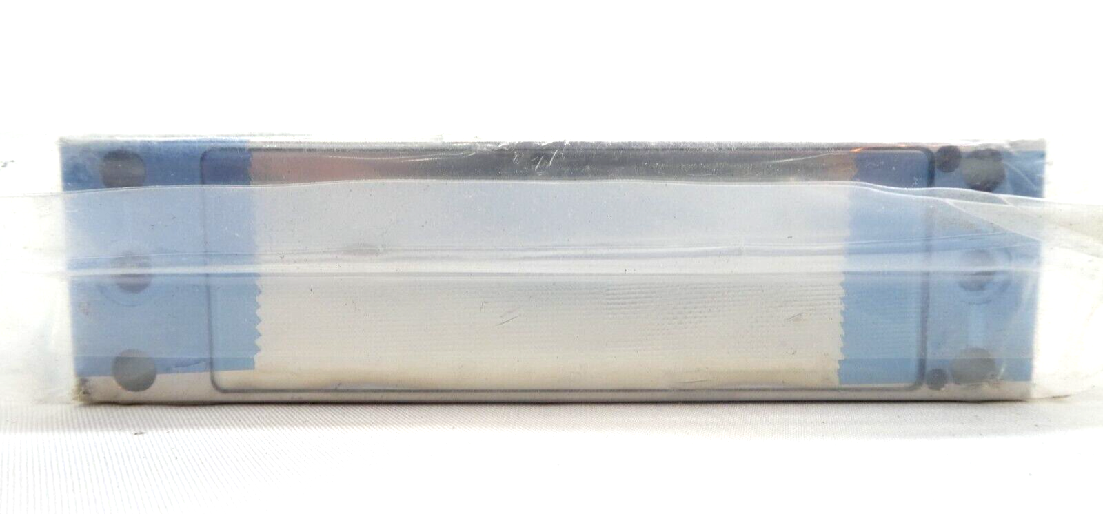 Pivotal Systems 32-03039 Mass Flow Controller MFC 300 SCCM NF3 New Surplus
