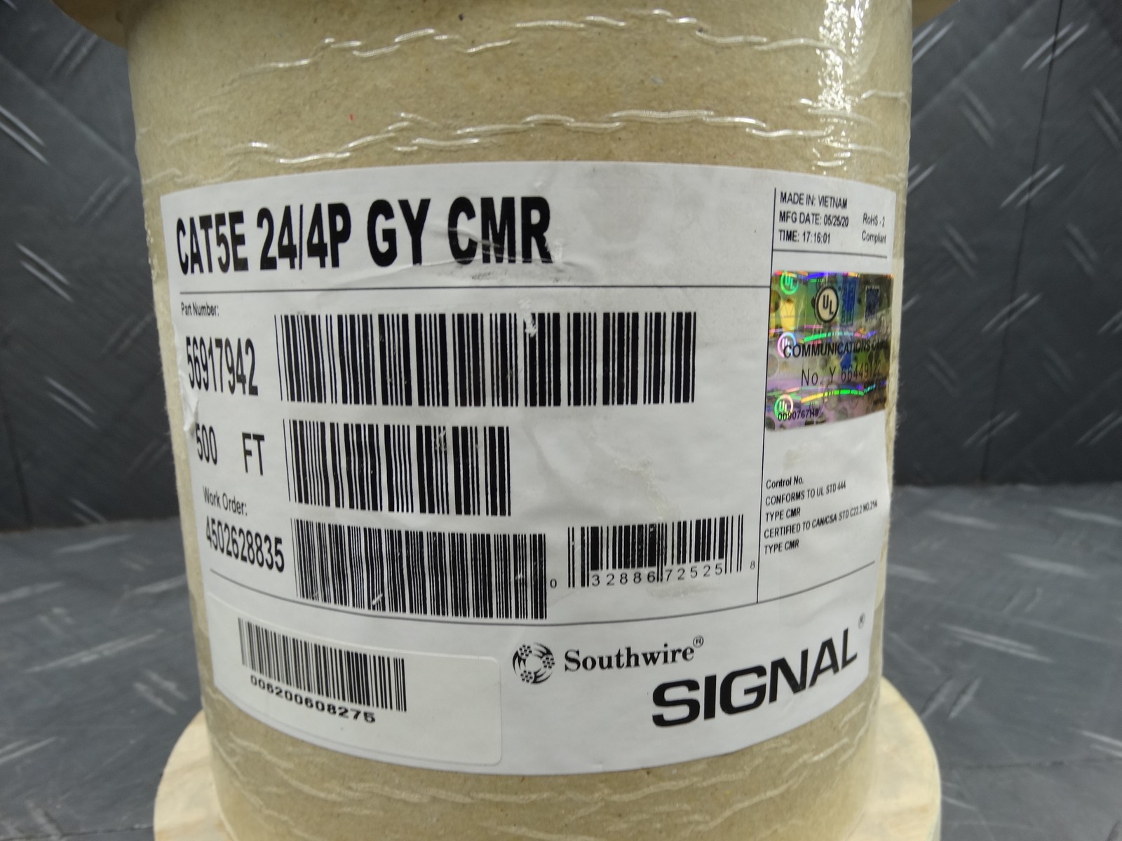 Southwire 500 ft. Gray 24/4 Solid CU CAT5e CMR (Riser) Data Cable 56917942