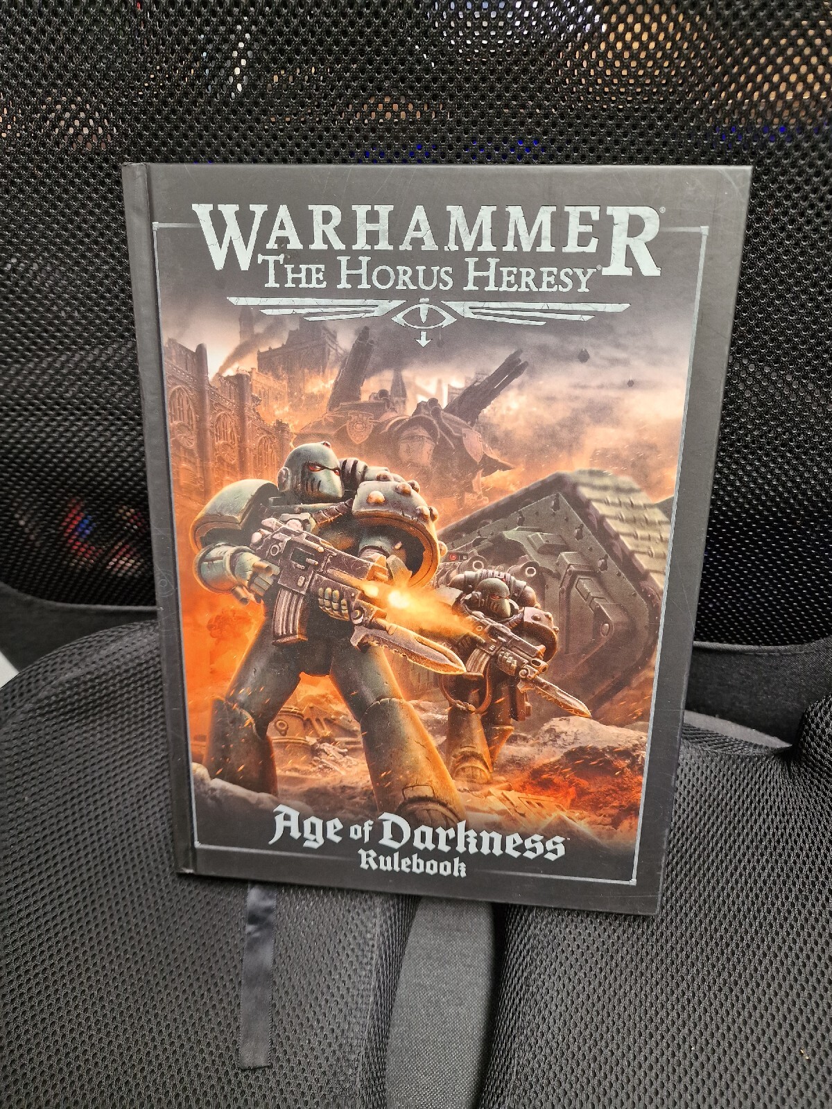 Age of darkness rule Book - Warhammer Games Workshop codex horus Hersey 30k