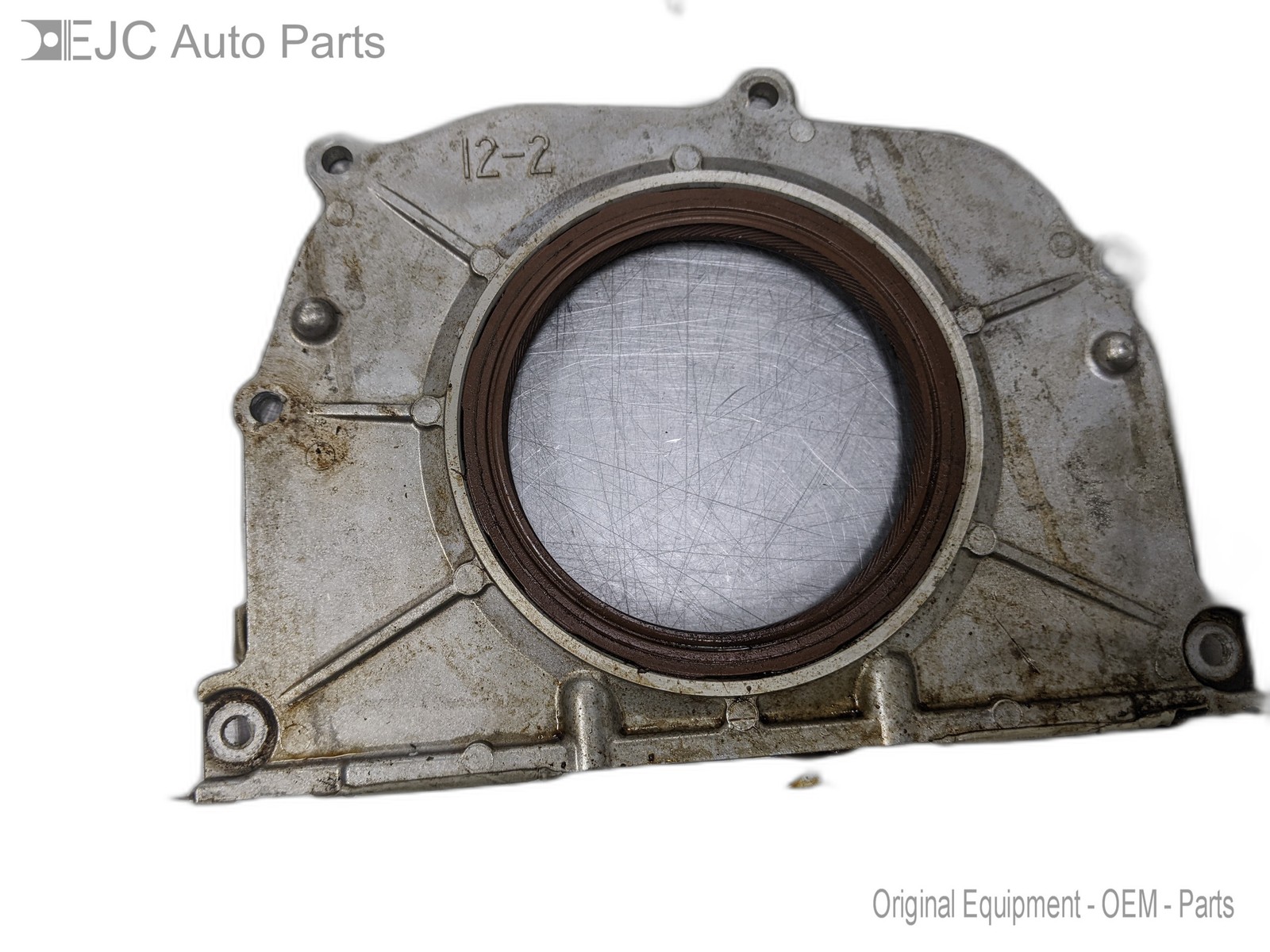Rear Oil Seal Housing For 11-16 Toyota Sienna XLE 3.5 1138131021