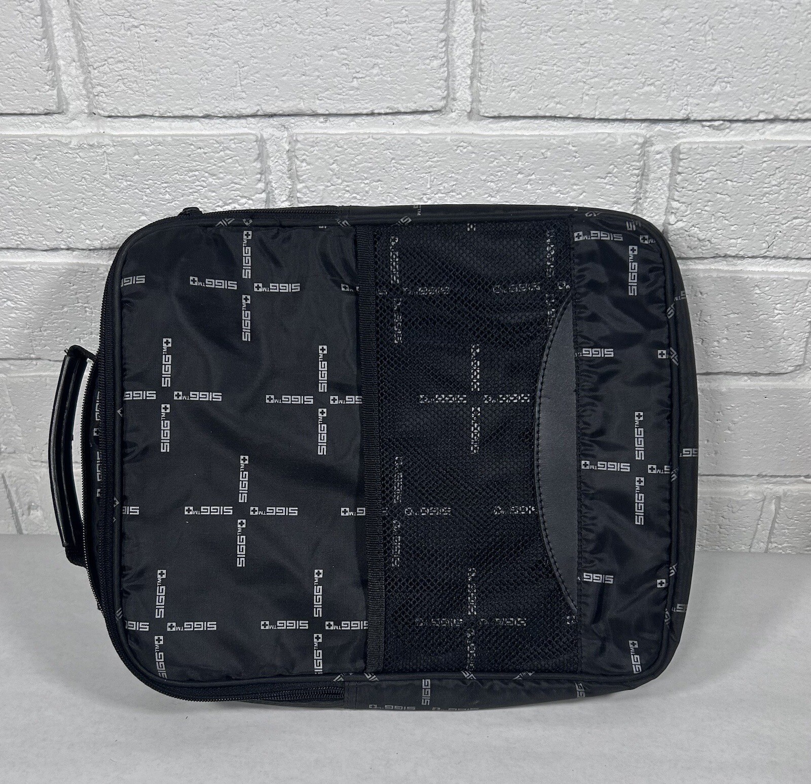 Sigg Laptop Ipad Tablet Padded Travel Case Black