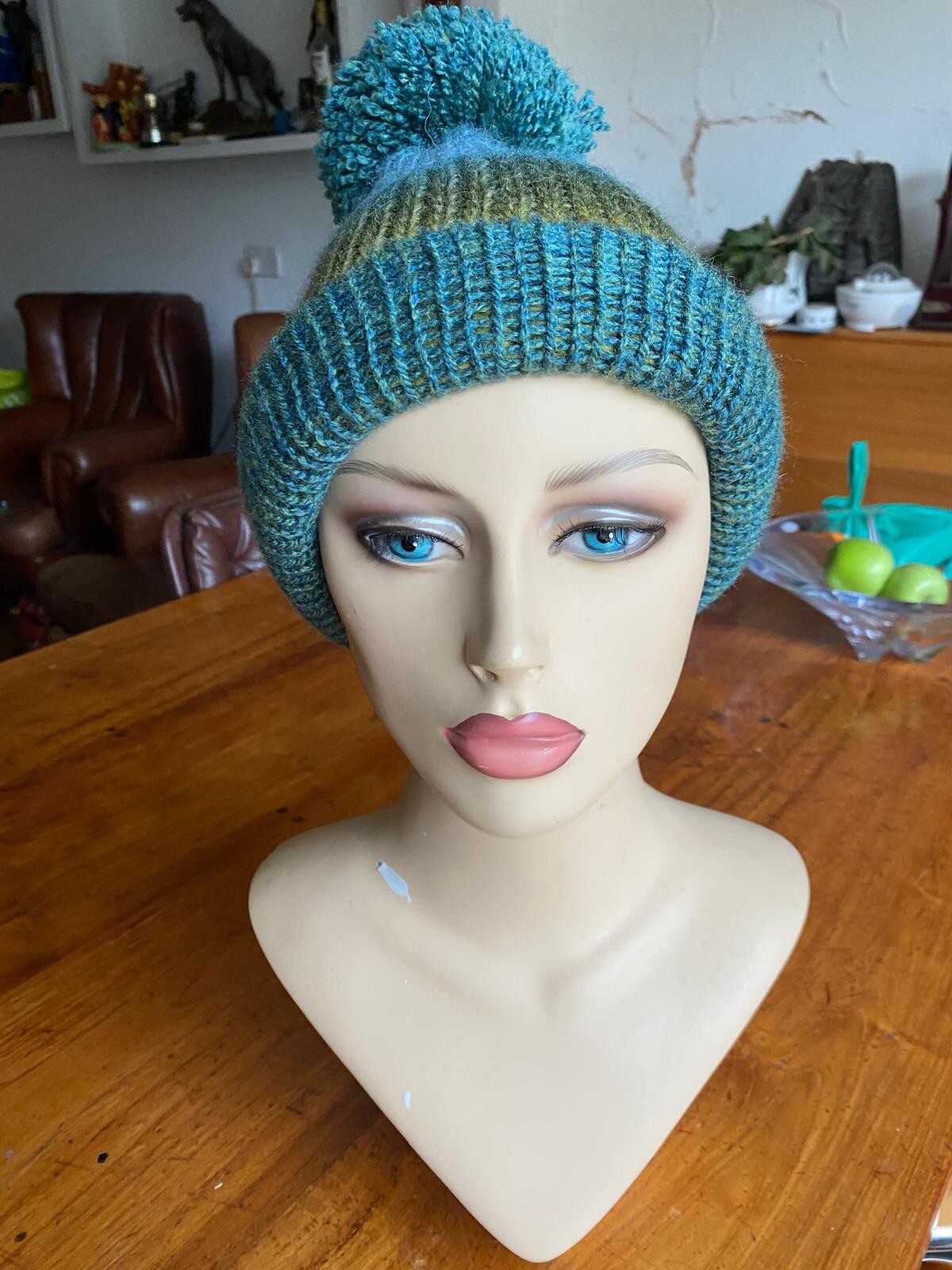 SHADES OF GREEN BLUE YELLOW STRETCH RIBBED KNIT BOBBLE HAT BEANNIE WINTER HAT