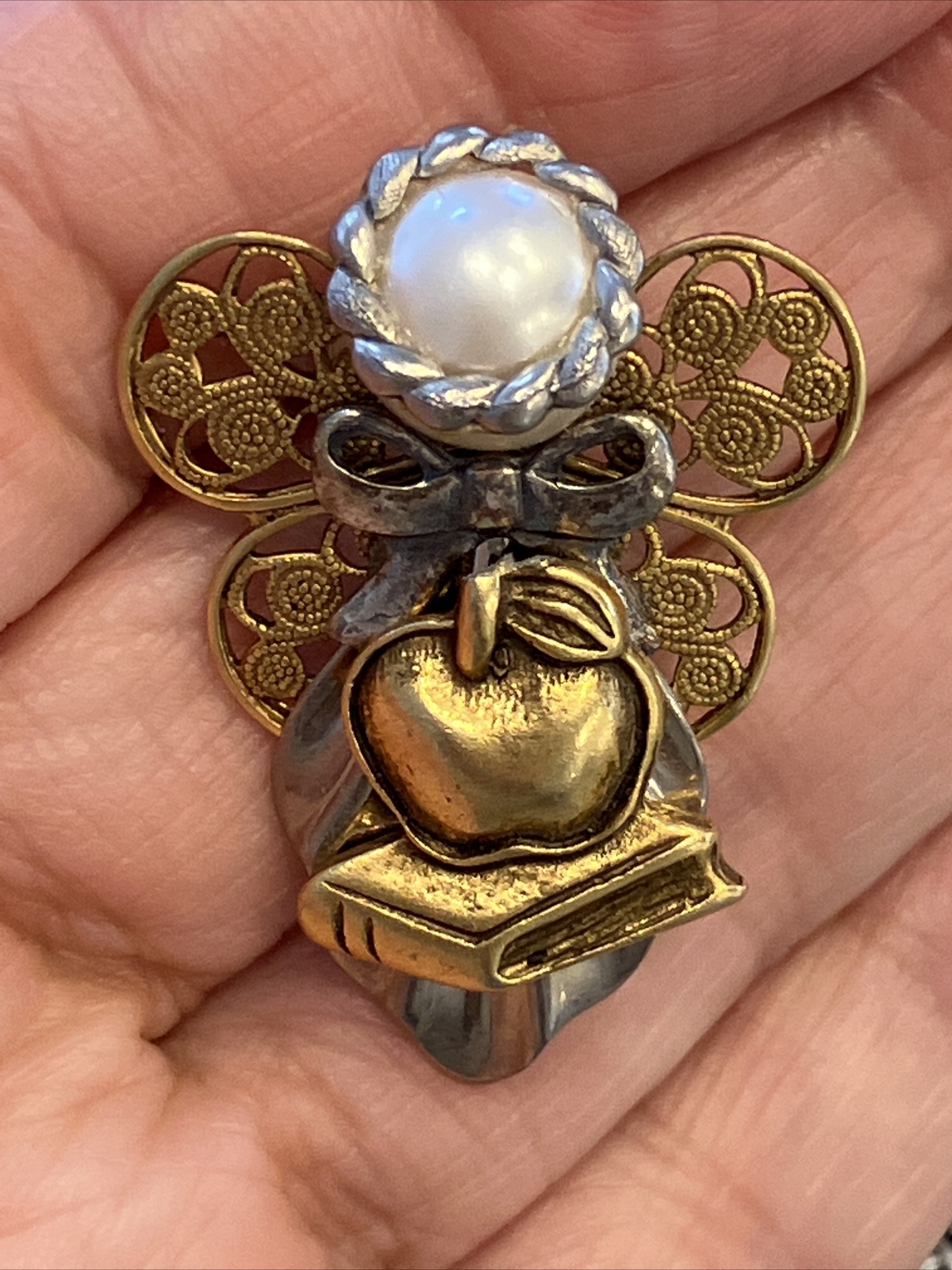 “TEACHER’S ANGEL” HANDMADE PIN BROOCH