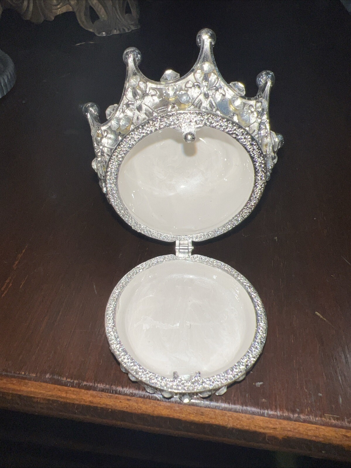 King Hat Beautiful Rhinestone Trinket Box