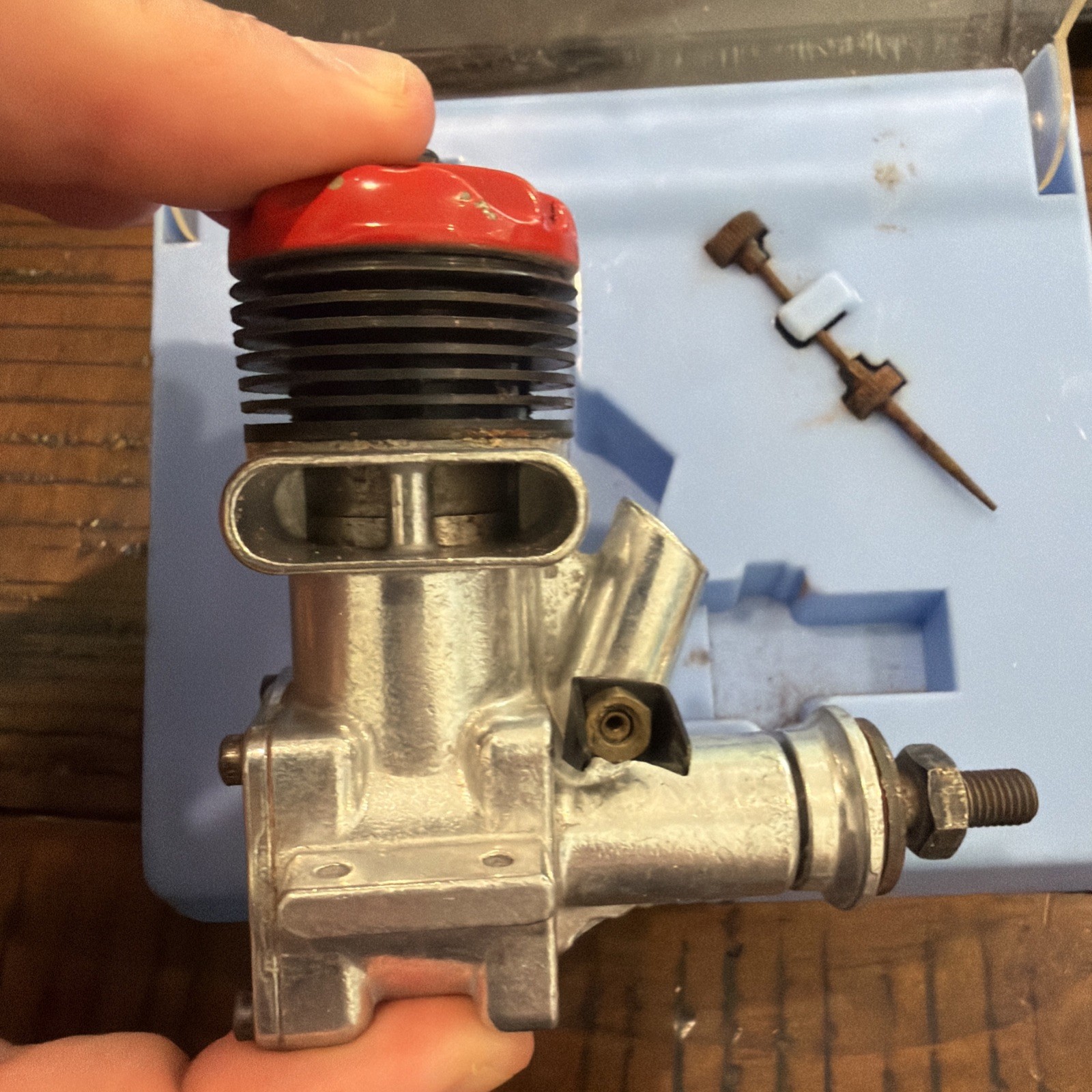 RC Model Airplane Engine McCoy 35 Red Head Glo Glow In Box