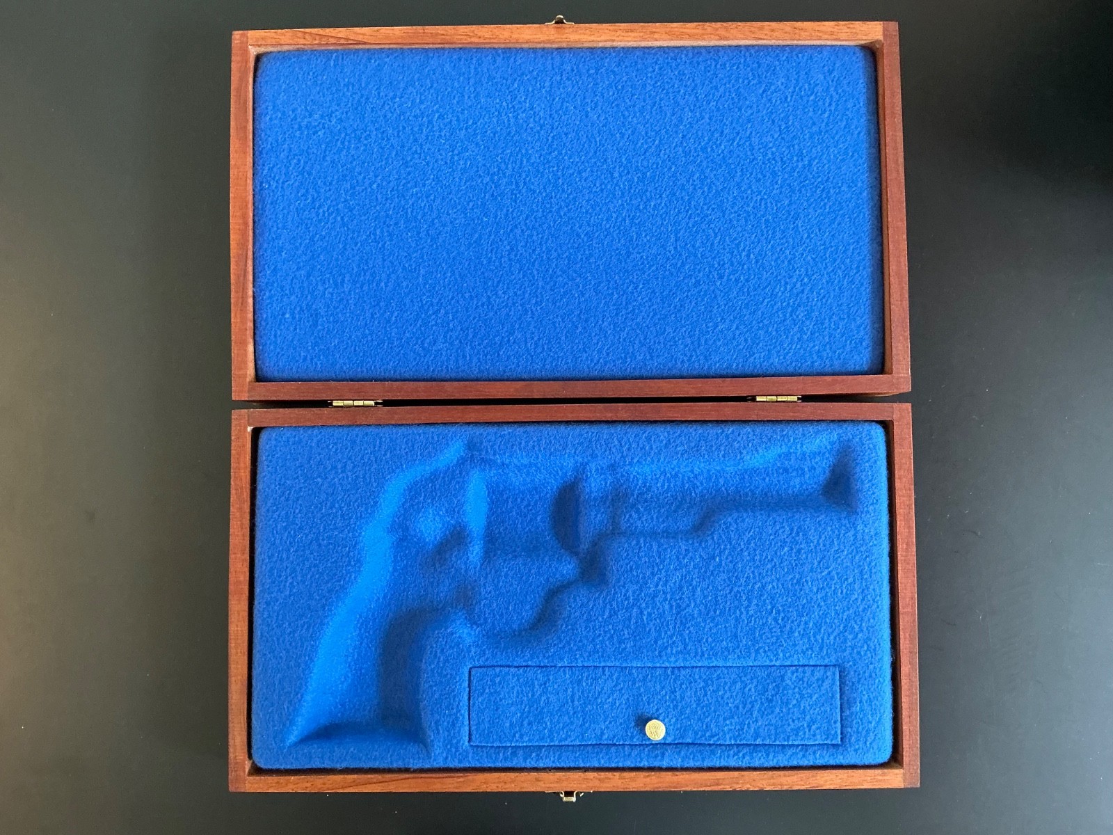 Original Smith Wesson Mahogany Wood Presentation Case Box 6