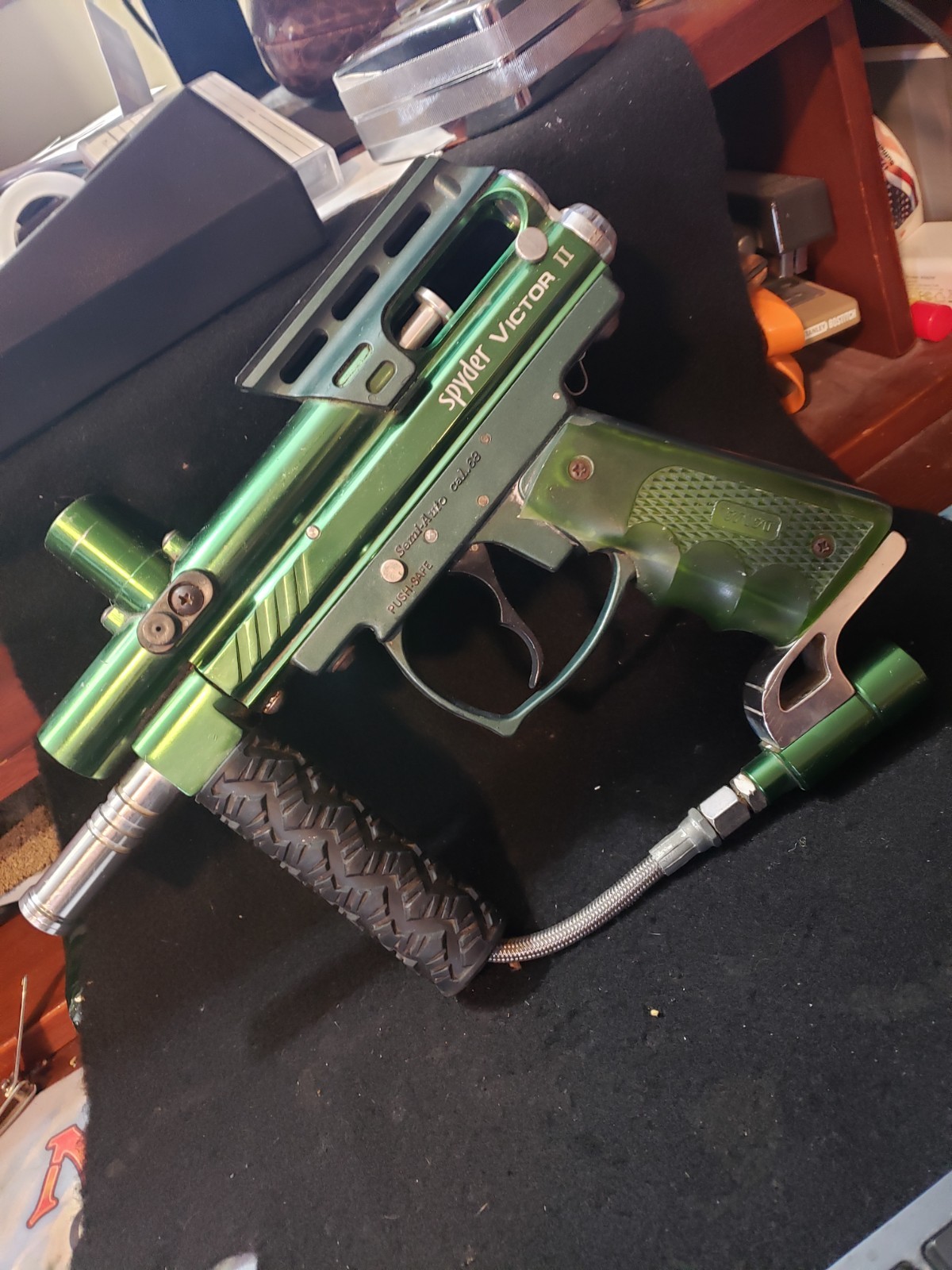 Spyder Victor 2 II .68 cal Semi-Auto Paintball Gun Untested