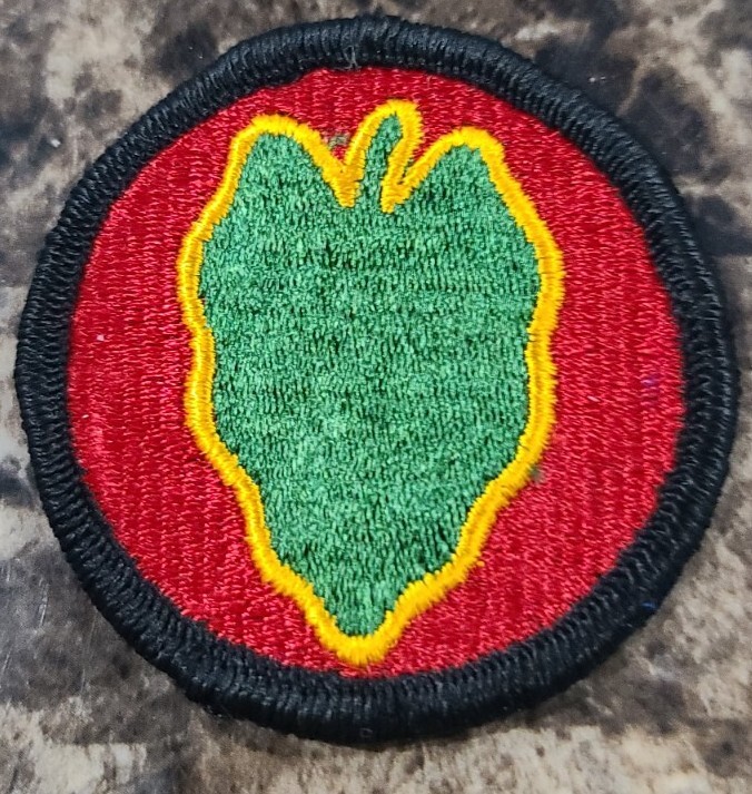 Original  WW-2, 24th Infantry Hawaiian Divison Patch-OD BORDER-U.S ARMY