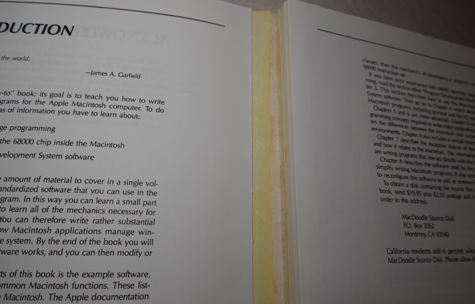 Programming the Macintosh in Assembly Language 1986 Steve Williams Publication