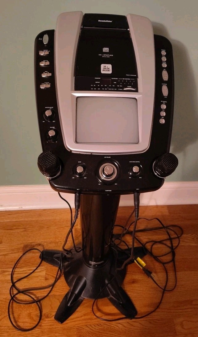 Singing Machine STVG-1009 Pedestal CD-G Karaoke System
