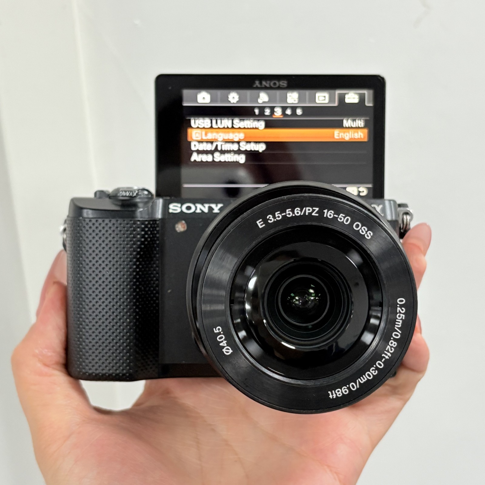 Sony Alpha a5000 Mirrorless Digital Camera with 16-50mm  Lens Black 90%New