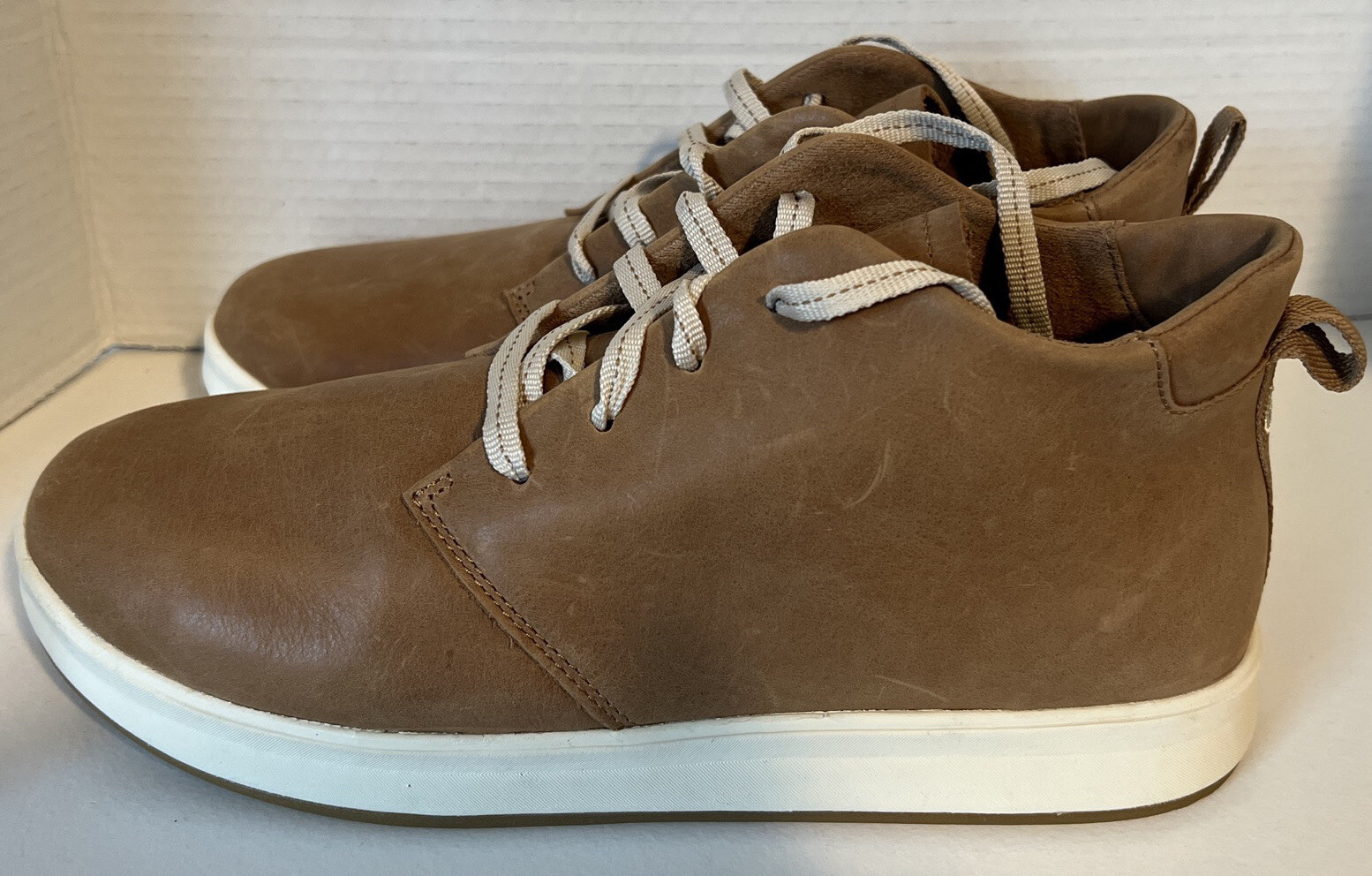Women Boots OluKai Wao Women's Leather Tan W 11