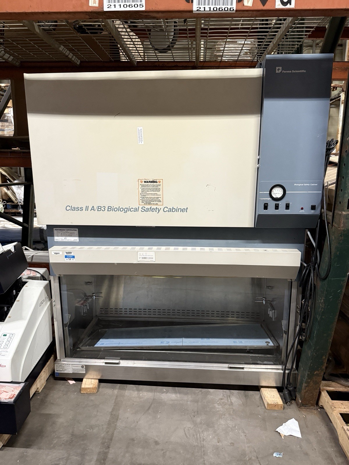 Forma Scientific 1184 Class II A/B3 Biological Safety Cabinet 4' Hood