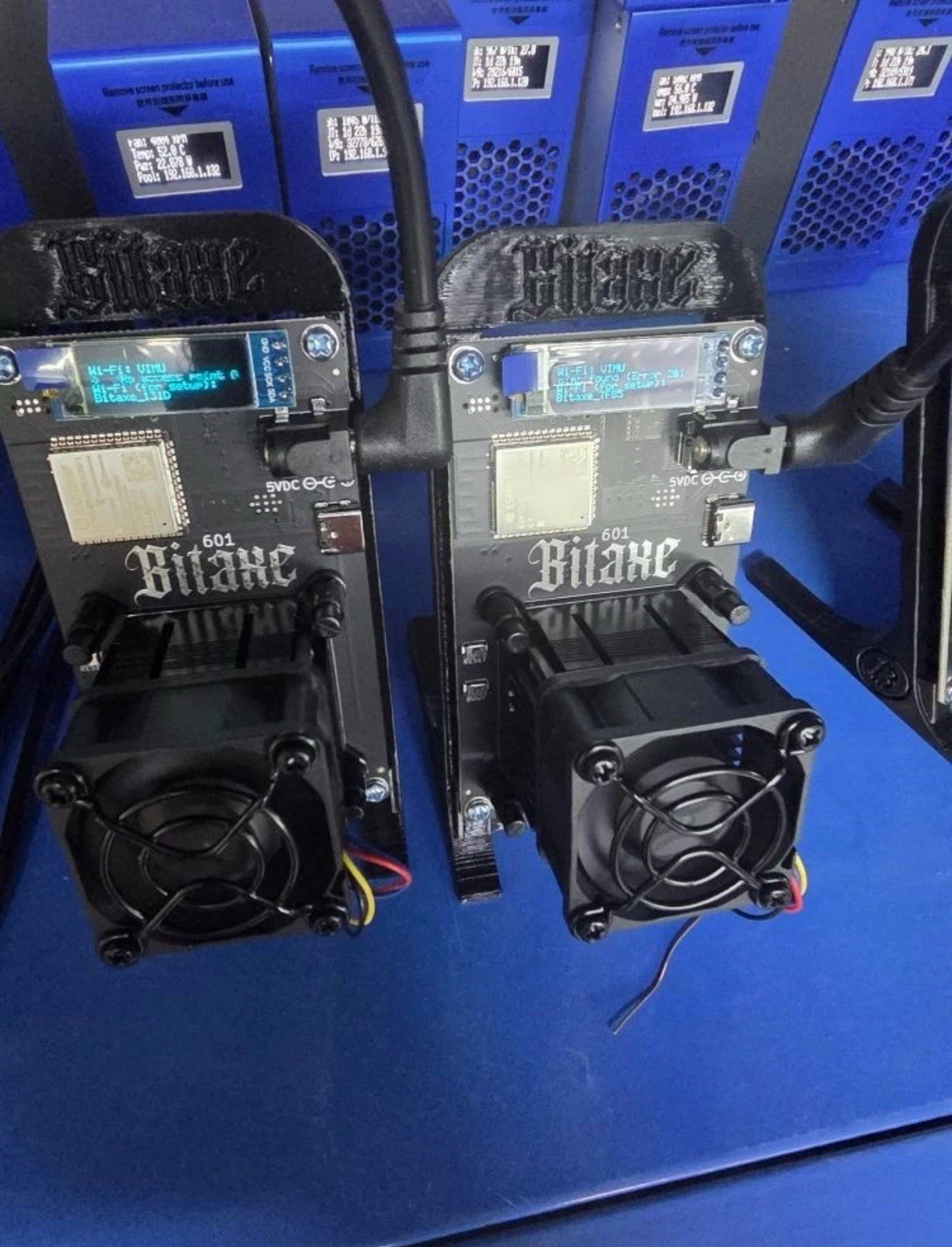 BitAxe Gamma 601 Bitcoin Miner • 1.2 TH/s Solo Lottery Miner •