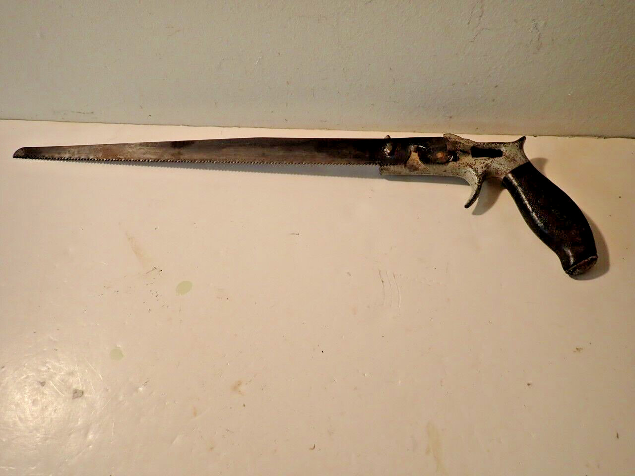 Vintage Ultra MFG. Allway -Master Grip cast  iron Hacksaw Handle w./12" Blade