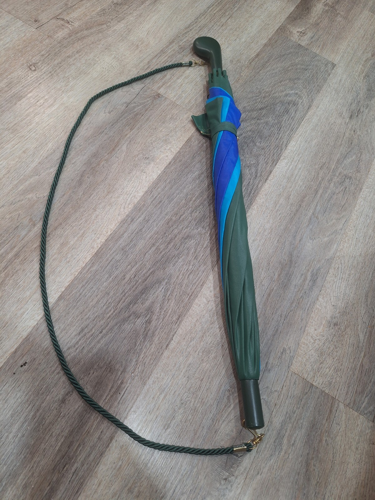 LANVIN UMBRELLA COLOR BLOCK BLUE GREEN 31IN WIDE OPEN 27IN LONG  CARRYING STRAP