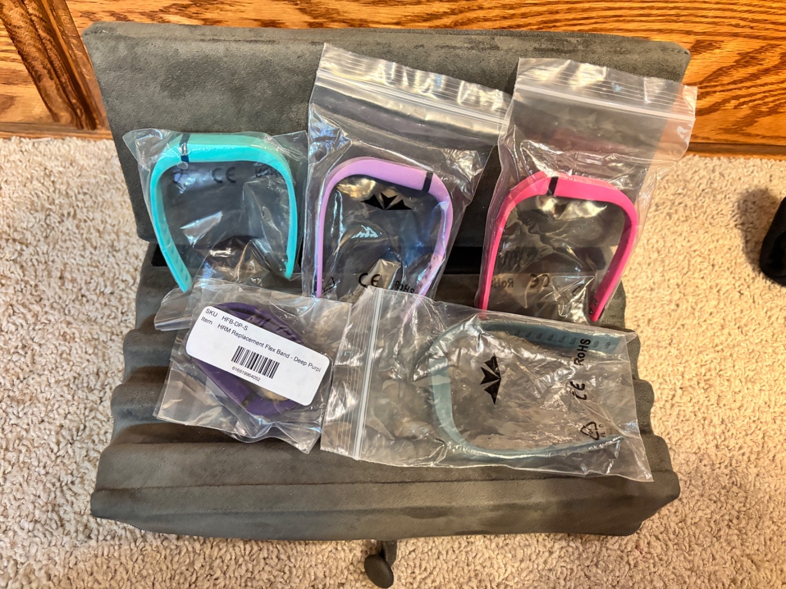 NIP Replacement Bands for Fitbit Flex set of 5 NEW