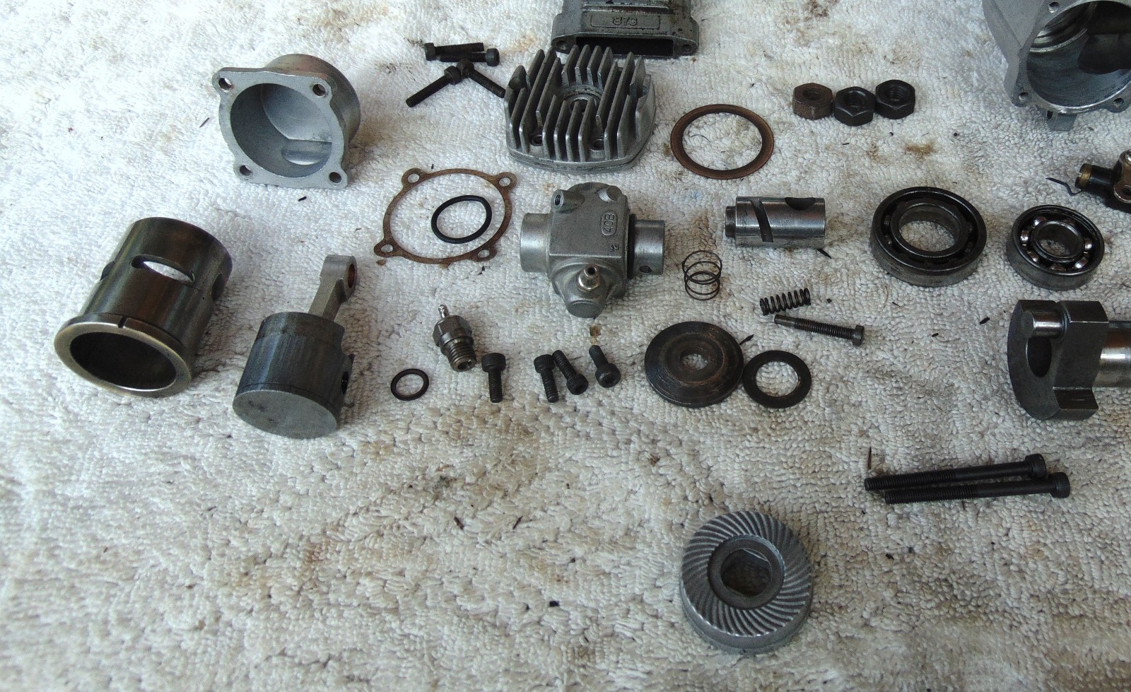 OS FX 46 RC Model Airplane Engine, cleaned well ..
