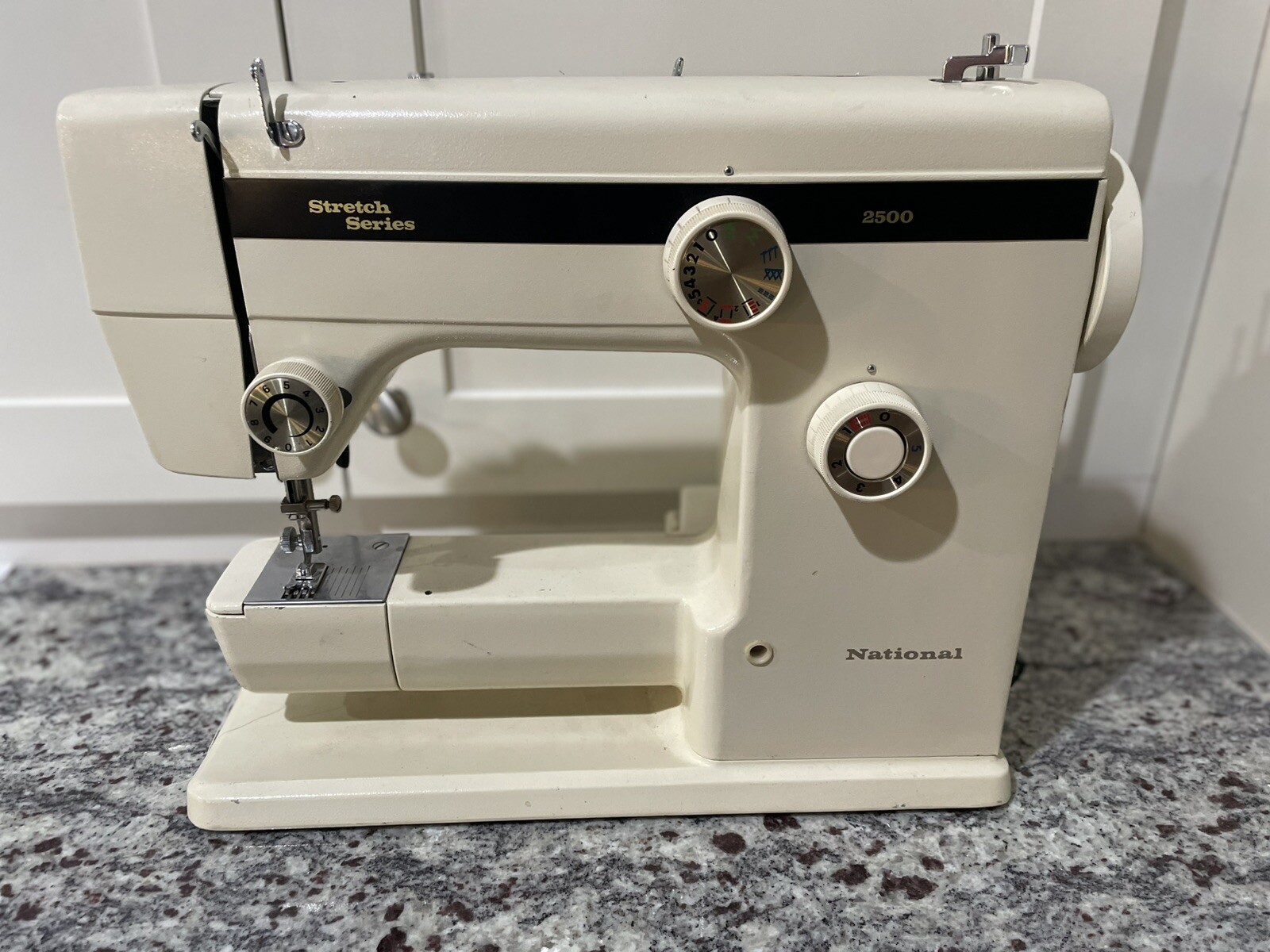 Vintage National Sewing Machine Stretch Series For PARTS Or REPAIR