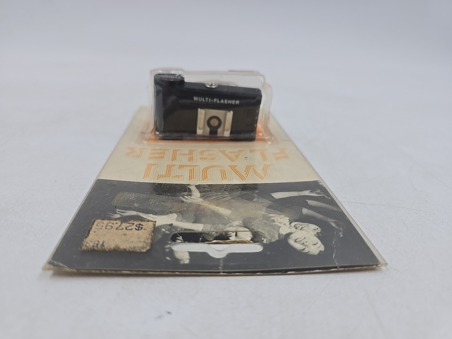 Nissin Multi Flasher Allows Multiple Exposures On One Frame 1 Sec Shutter Speed