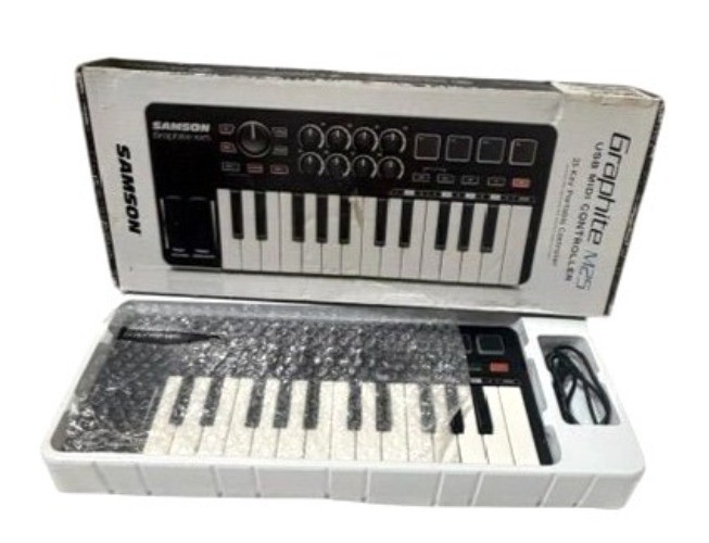 Samson Graphite M25 USB MIDI Controller Keyboard 25 Keys 8 Encoders & 4 Pads