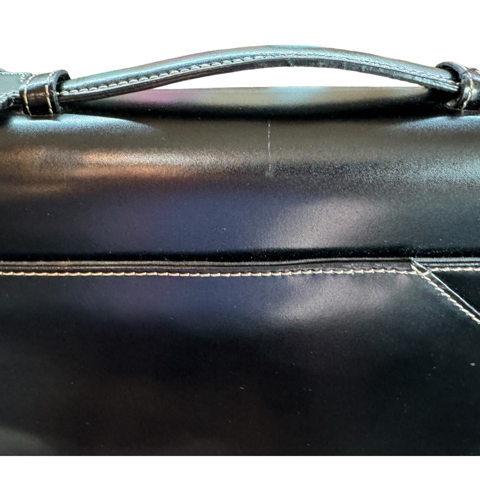 Wilson’s Leather Black Computer Messenger Bag Front Zippers Strap
