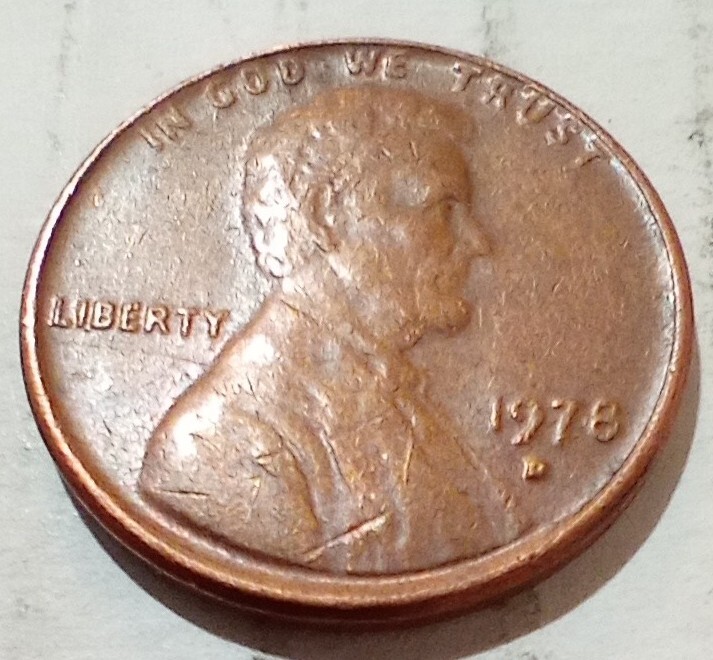1978 D Cent Coin Stretched IN Error Touching Rim Obverse
