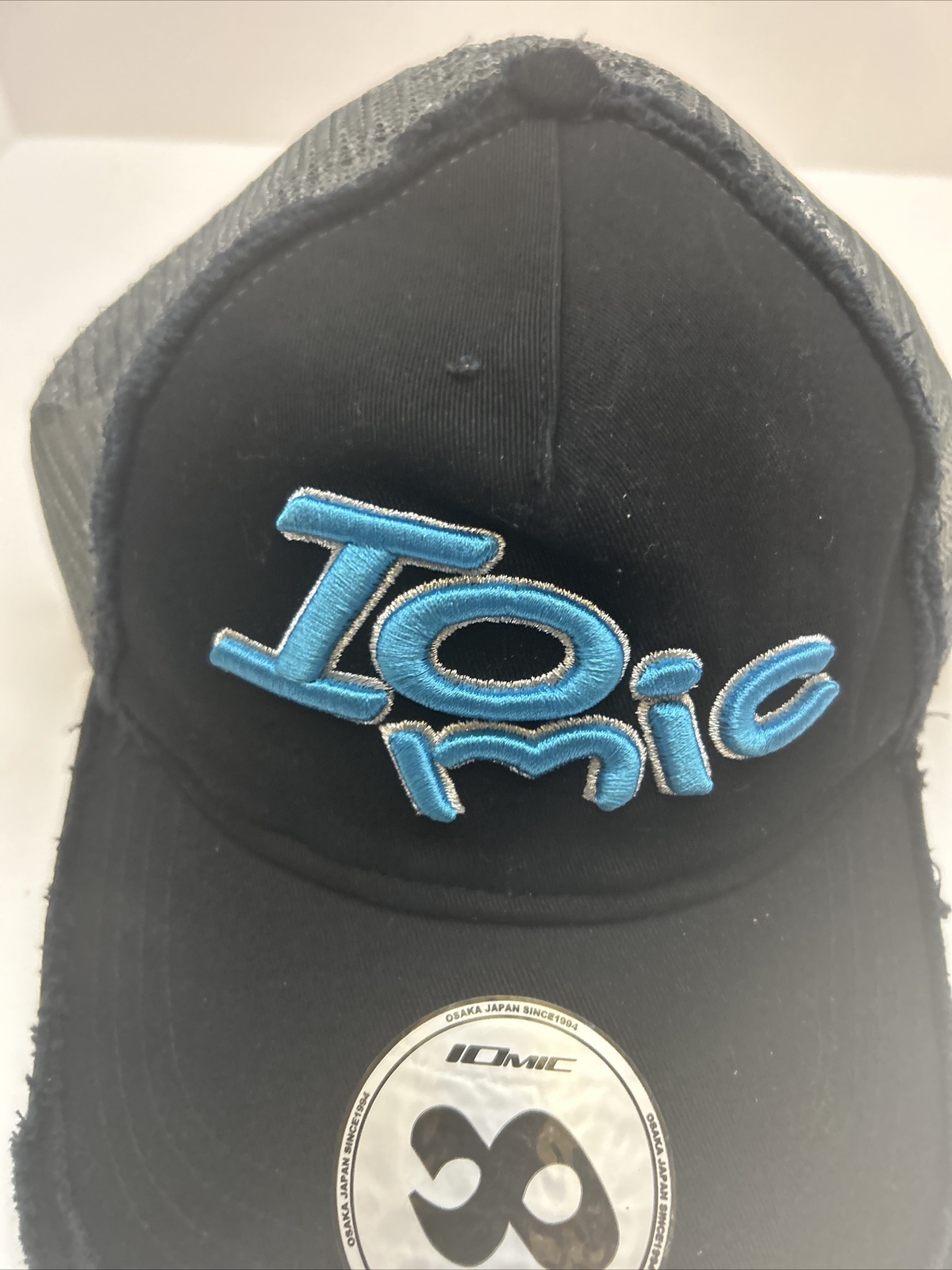 NEW IOMIC Golf Baseball Cap Black Adjustable Hat New/Authentic