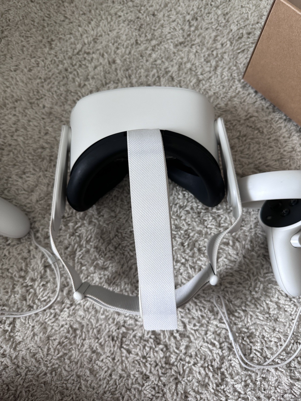 Meta Oculus Quest 2 256GB VR Headset W/ Controllers Tested & Working
