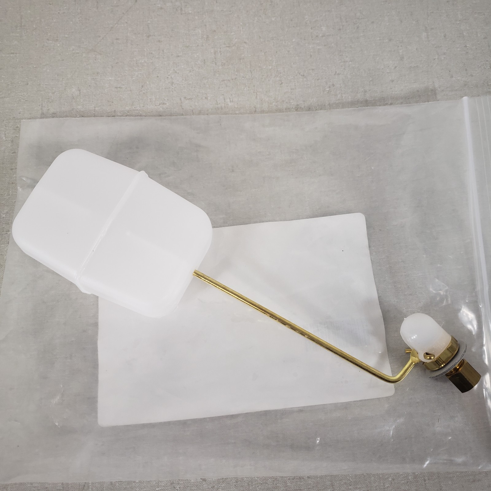 BOBBY 453U33 RM66 Float Valve Assembly For Water Reservoir Level Maintenance
