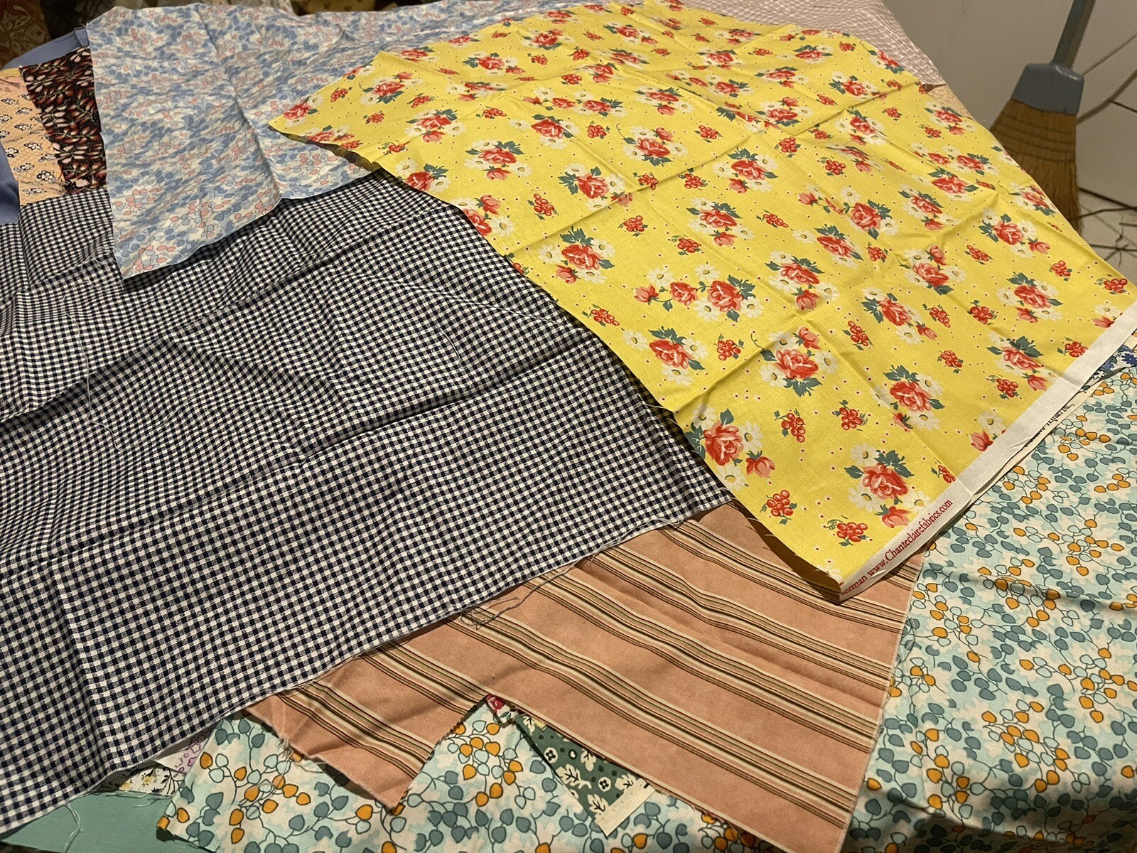 Material quilting scrap pieces 18” x 21 six pieces for five