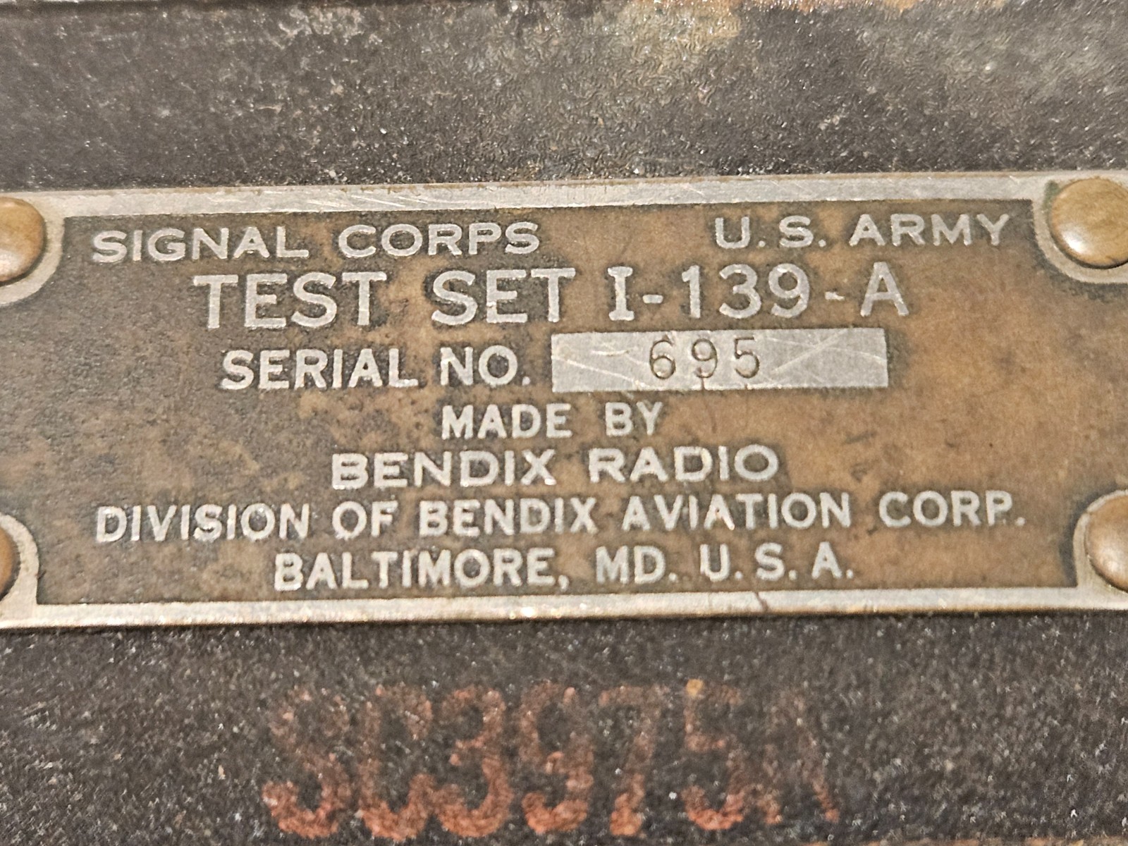 General Electric / U S ARMY / Type DW-46 Panel Meter 0-250 AC Milliamperes