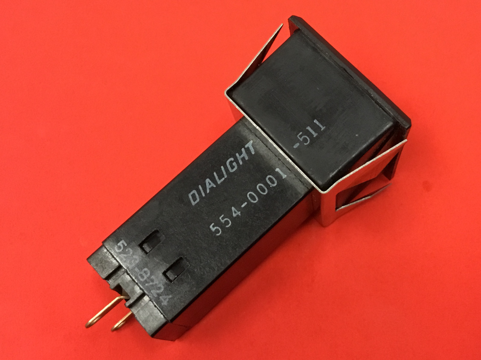 Dialight - P/N: 554-0001-511 - Indicator Light - NEW