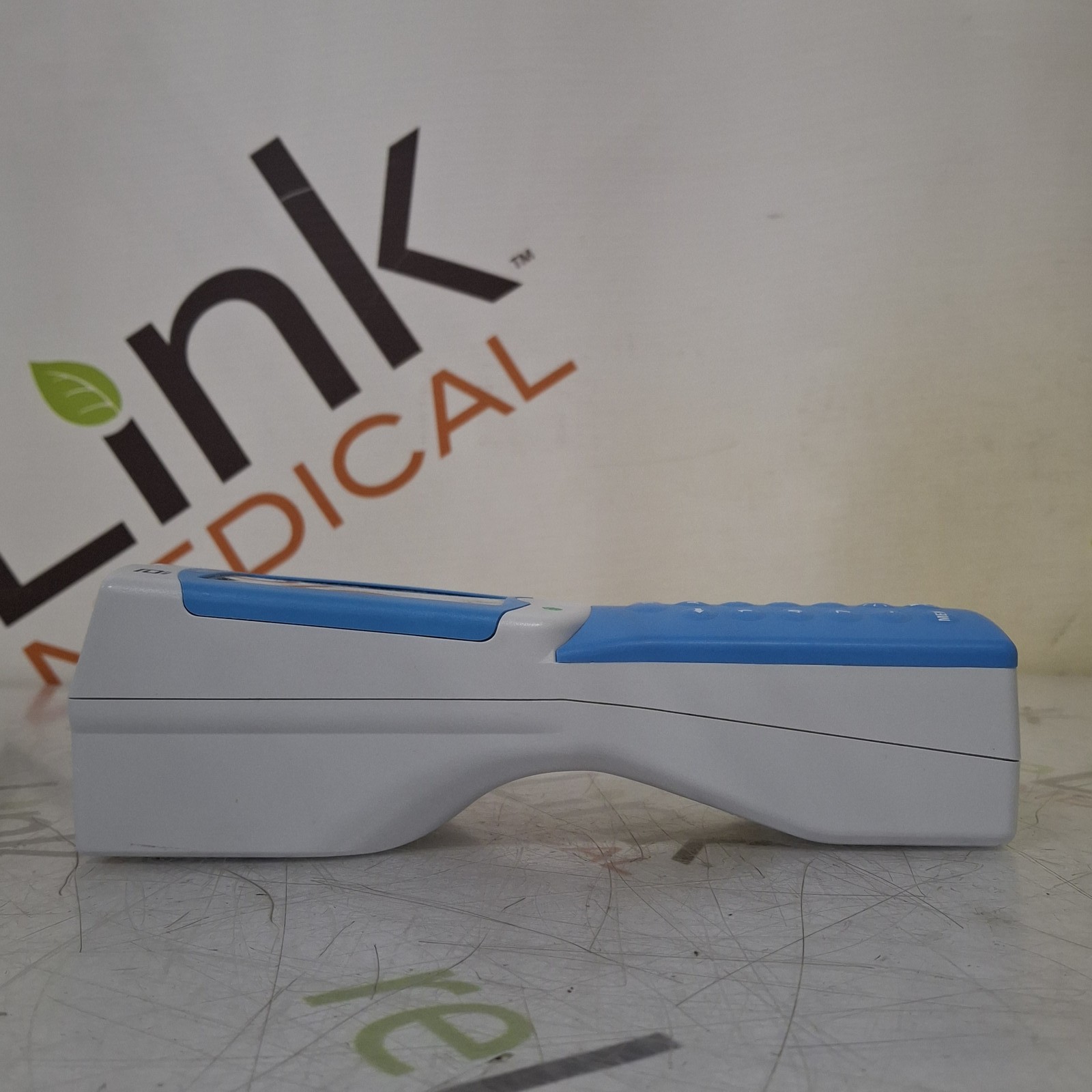 Abbott i-Stat 300W Wireless Blood Analyzer with i-Stat 1 Printer