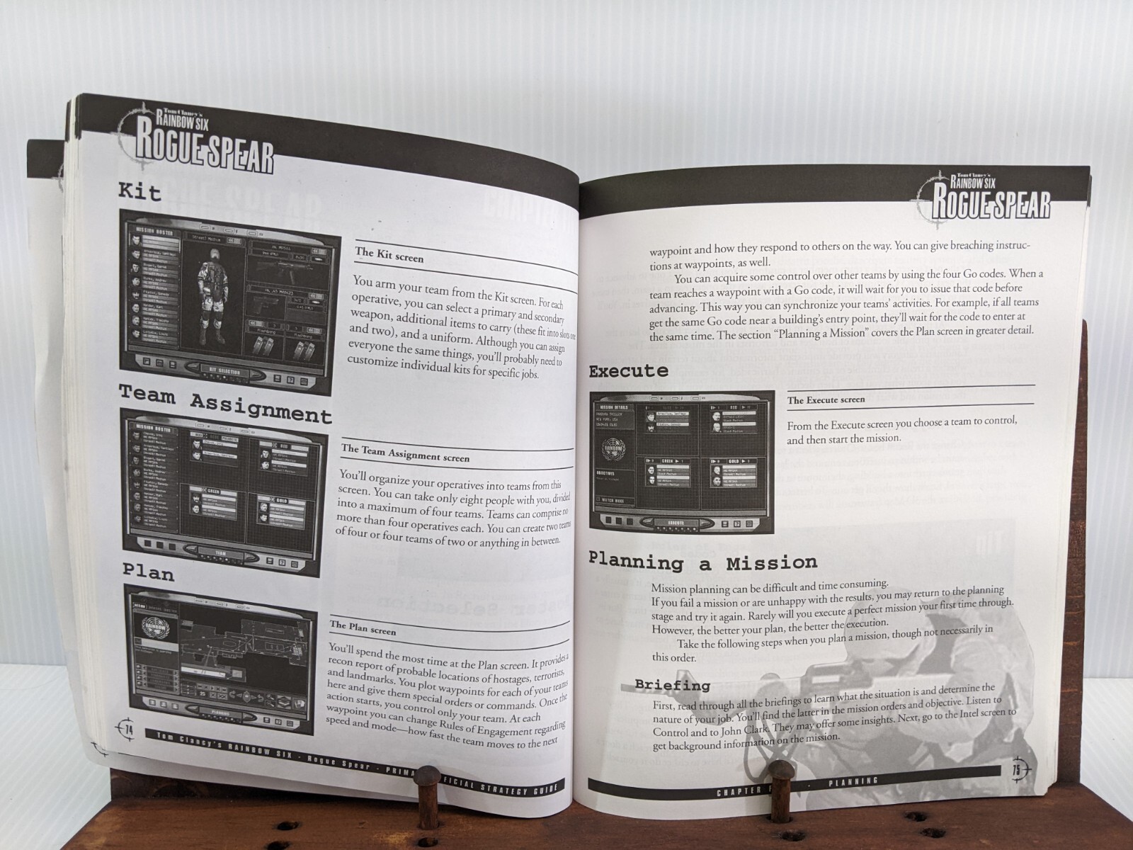 Rainbow Six Rogue Spear Prima's Video Game Official Strategy Guide 1999
