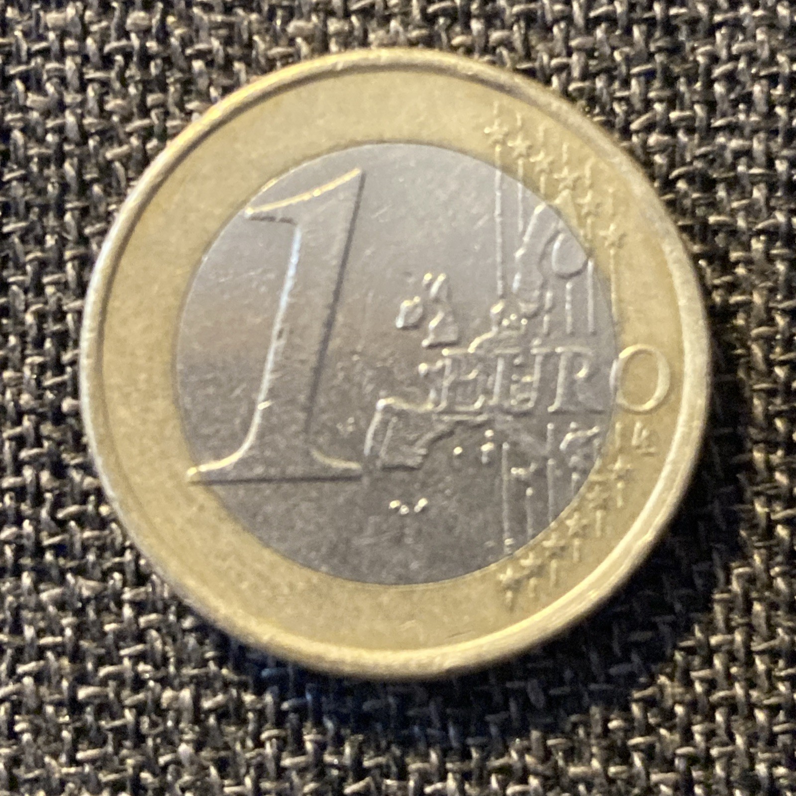 NETHERLANDS. 2000, 1 Euro - Queen Beatrix