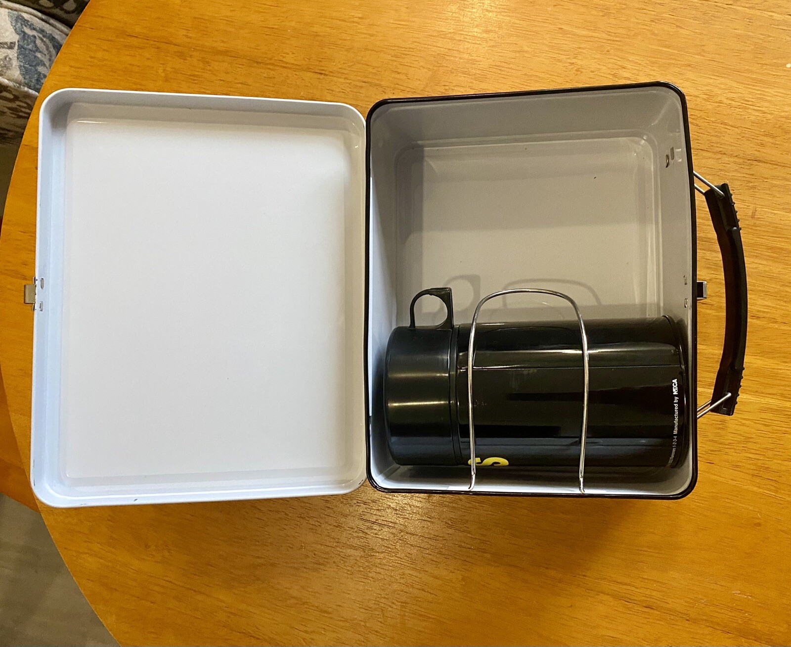 RAMONES LUNCHBOX WITH THERMOS! 2002 NECA - Good Condition!