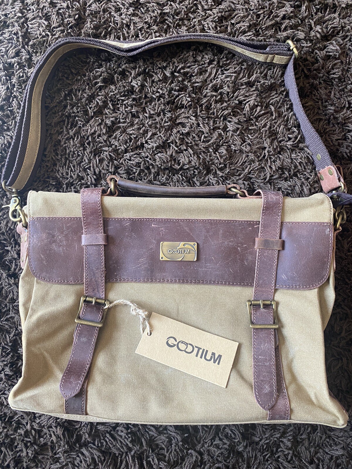 NWT..GOOTIUM…Canvas Leather Messenger Laptop Bag
