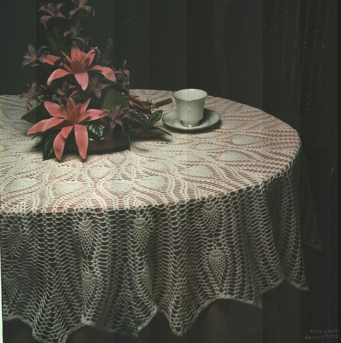 OVAL PINEAPPLE TABLECLOTH HOME DECOR DIGEST SIZE CROCHET PATTERN INSTRUCTIONS