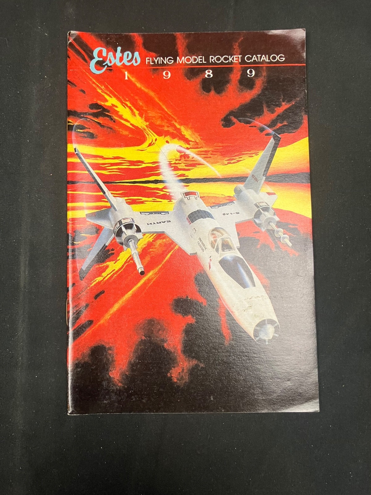 Estes 1989 Flying Model Rocketry Catalog-Beautiful shape but several loose pages