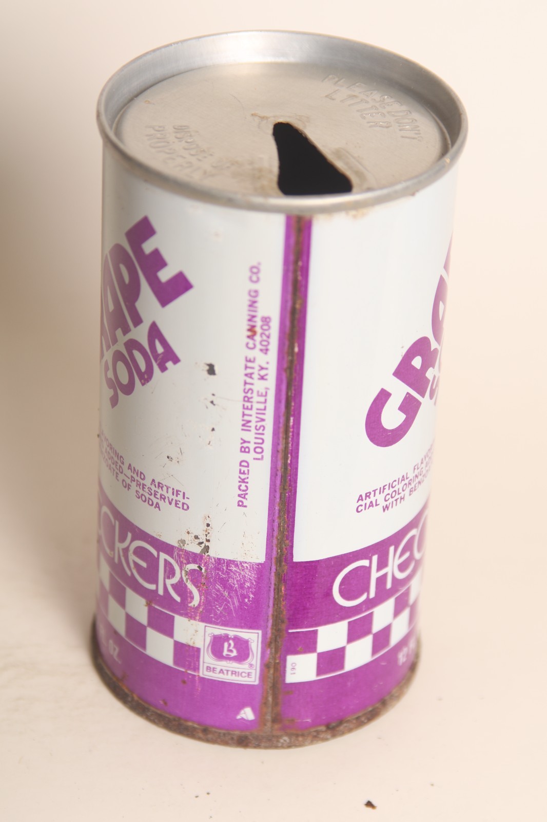 Checkers Grape soda can - 12oz