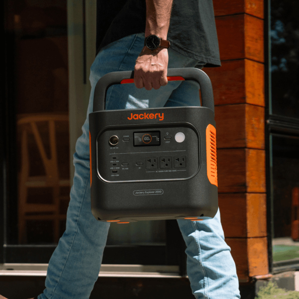 Jackery Explorer 2000 v2 Portable Power Station 2042Wh 400W Solar Input